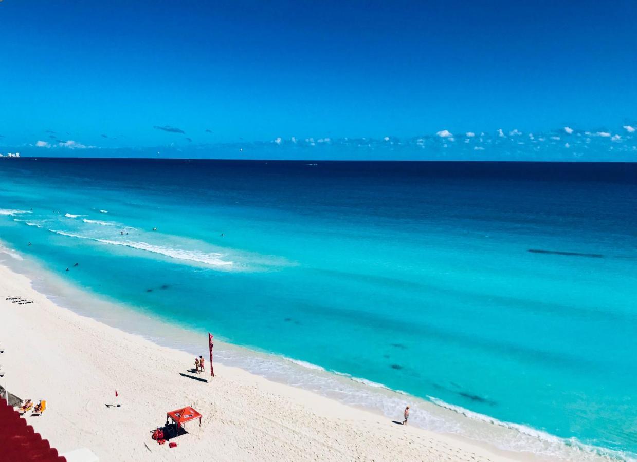 Beachside Apartments Cancún Extérieur photo