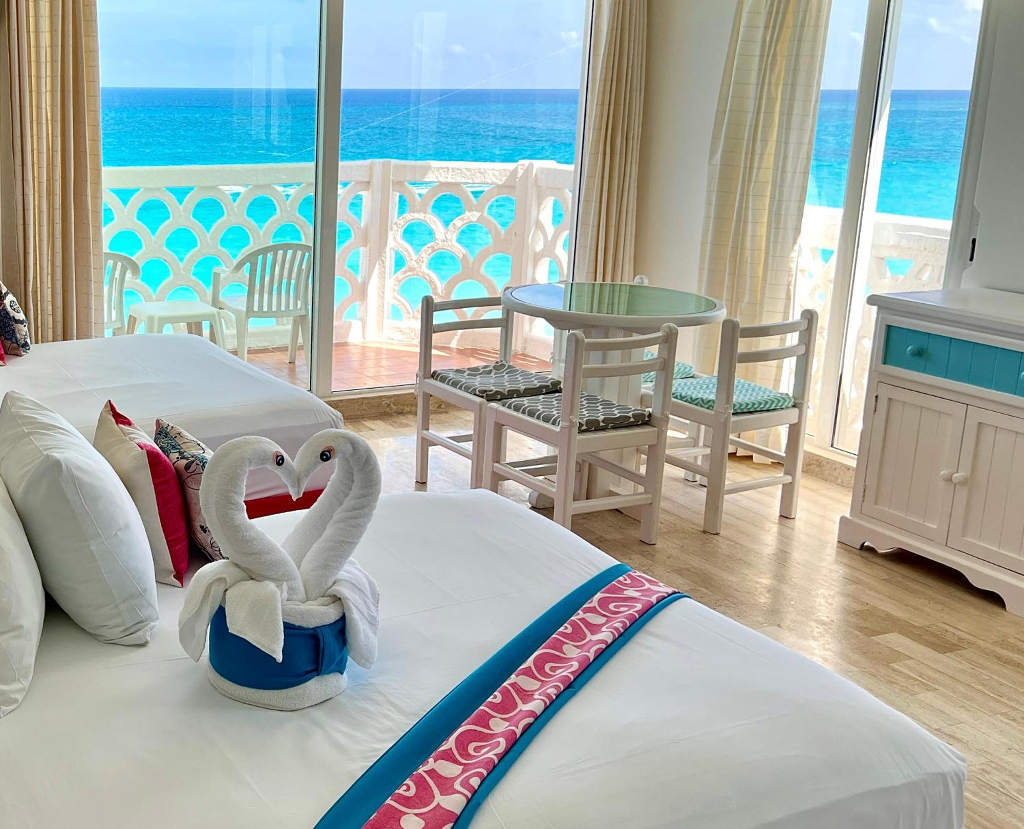 Beachside Apartments Cancún Extérieur photo