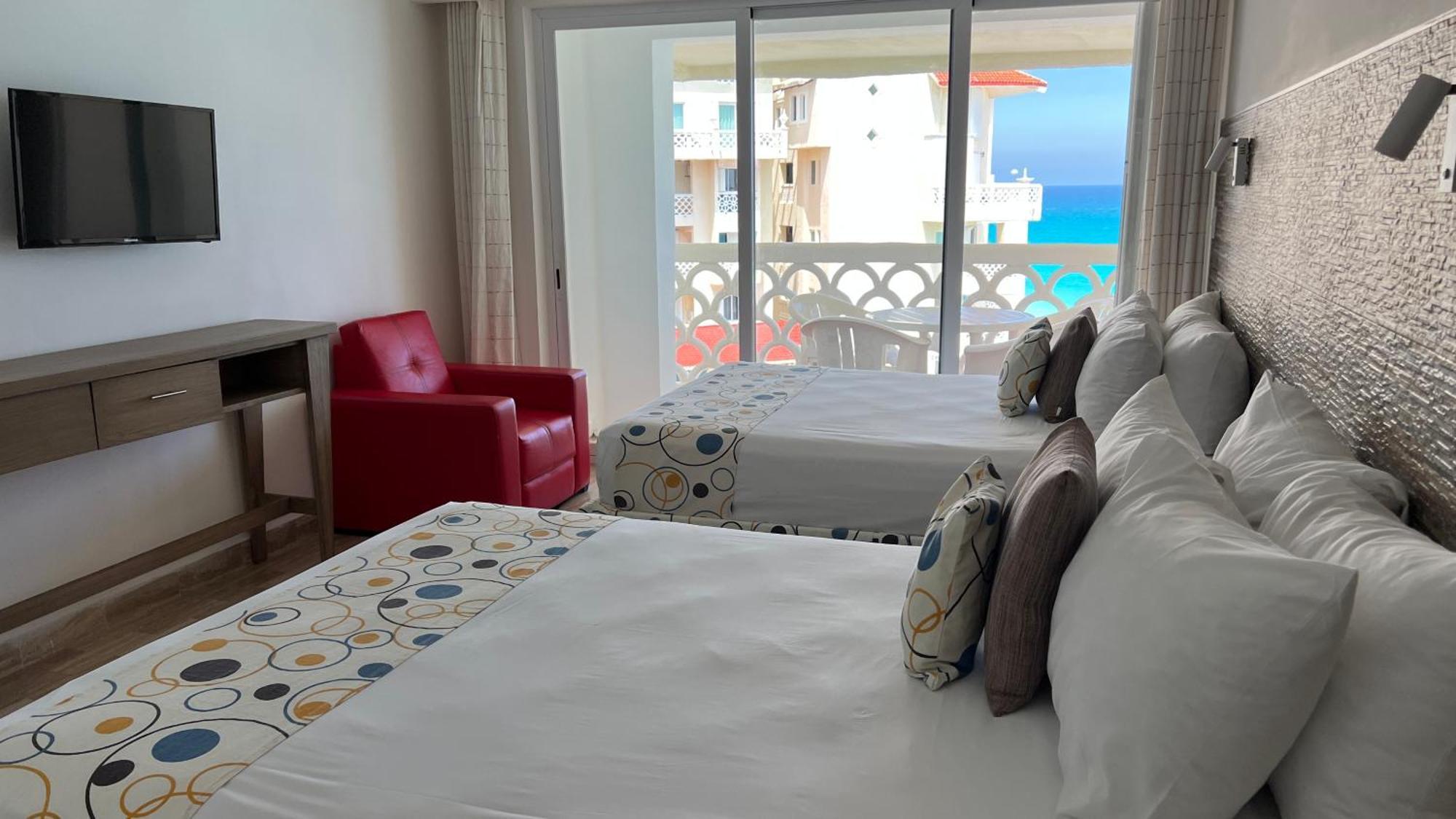 Beachside Apartments Cancún Extérieur photo