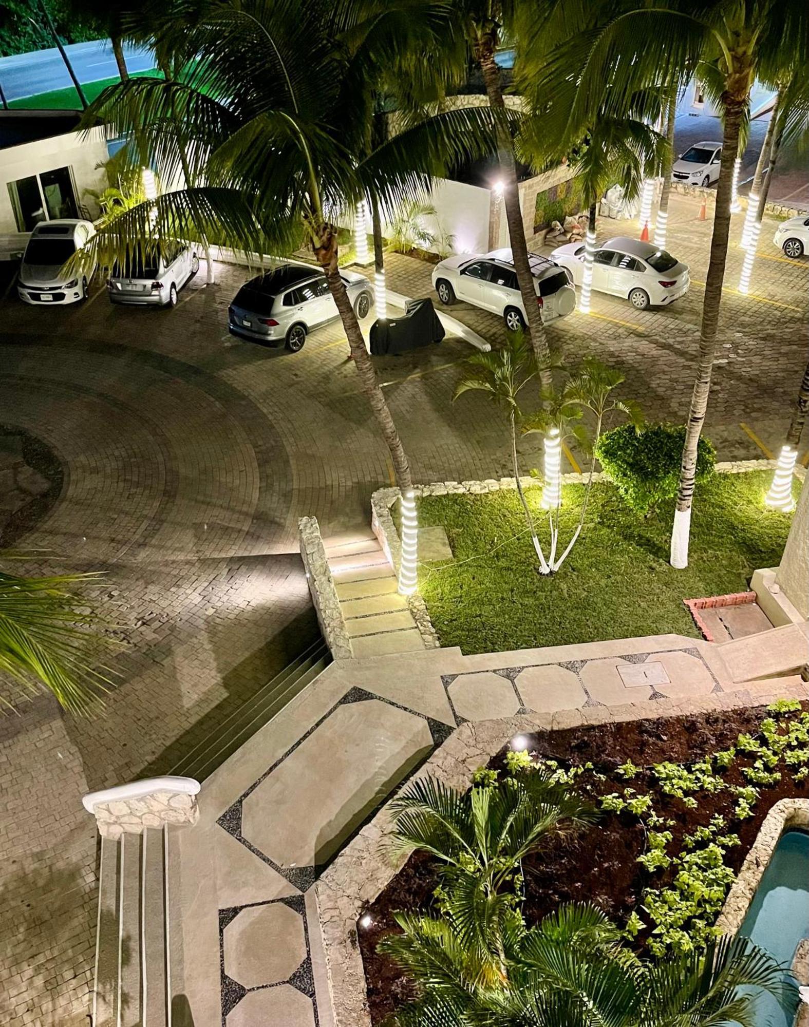 Beachside Apartments Cancún Extérieur photo