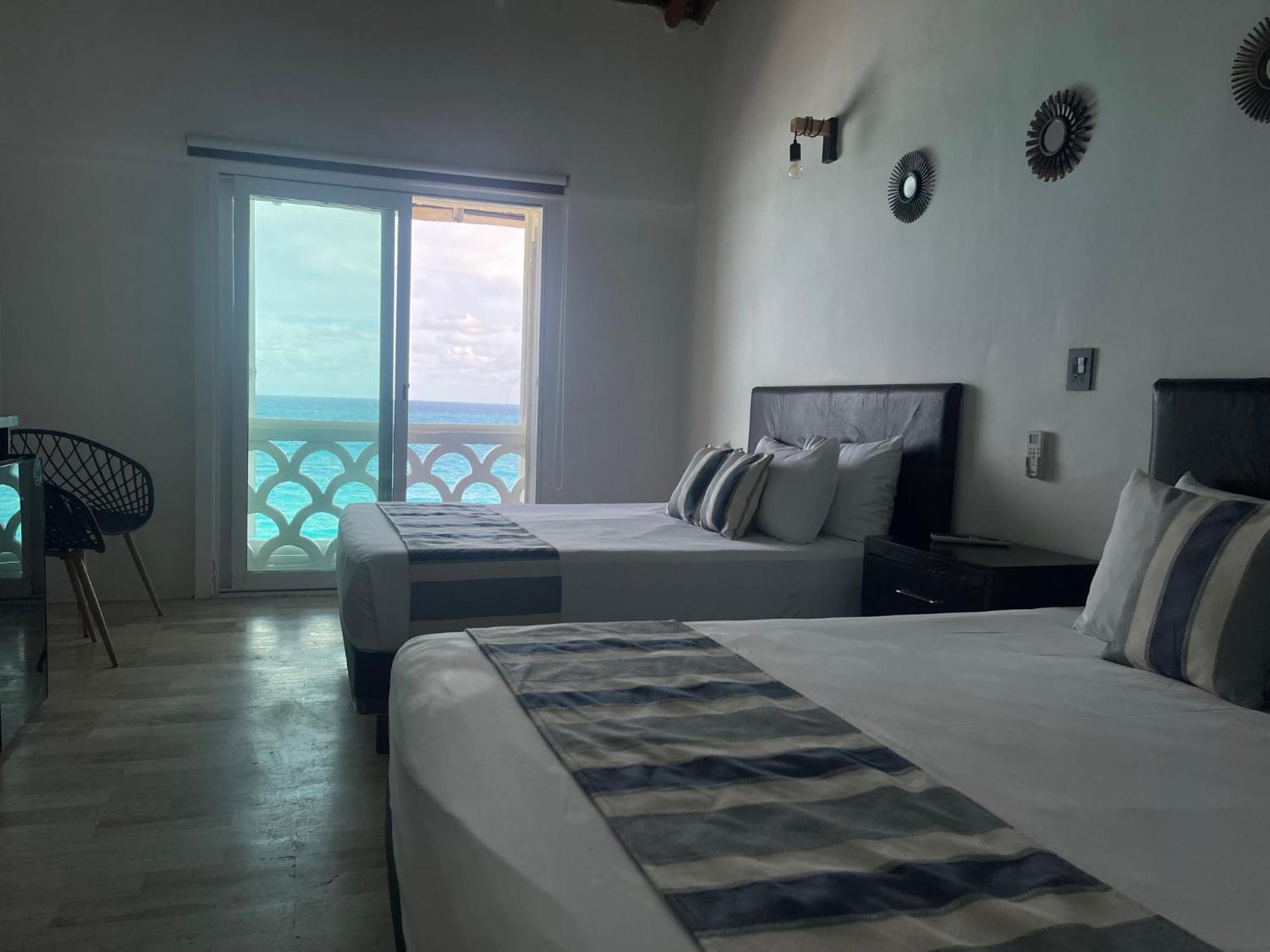 Beachside Apartments Cancún Extérieur photo